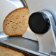 Krajalnica do chleba – czym się kierować, aby dokonać dobrego wyboru?